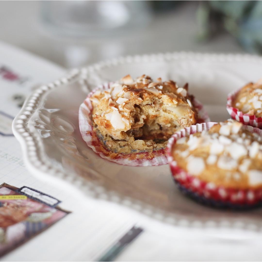 椰丝燕麦马芬<Coconut Oat Muffins>