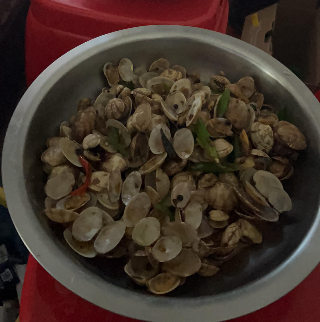 5分钟快手菜❗️秒杀路边摊爆炒花甲～好吃到爆