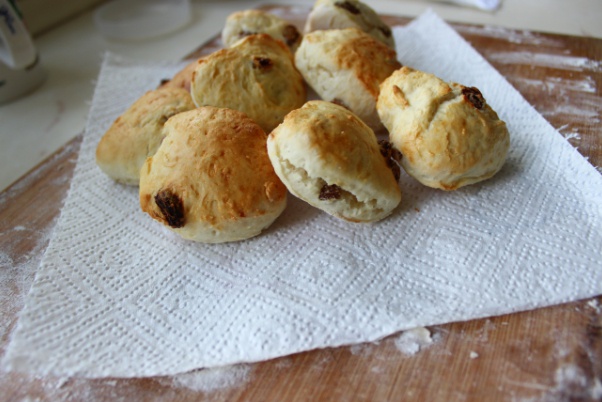 极简奶油松饼/Cream Biscuits（scones）