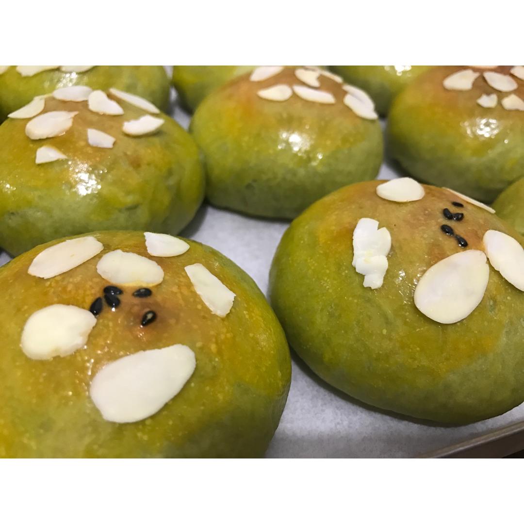 抹茶餐包
