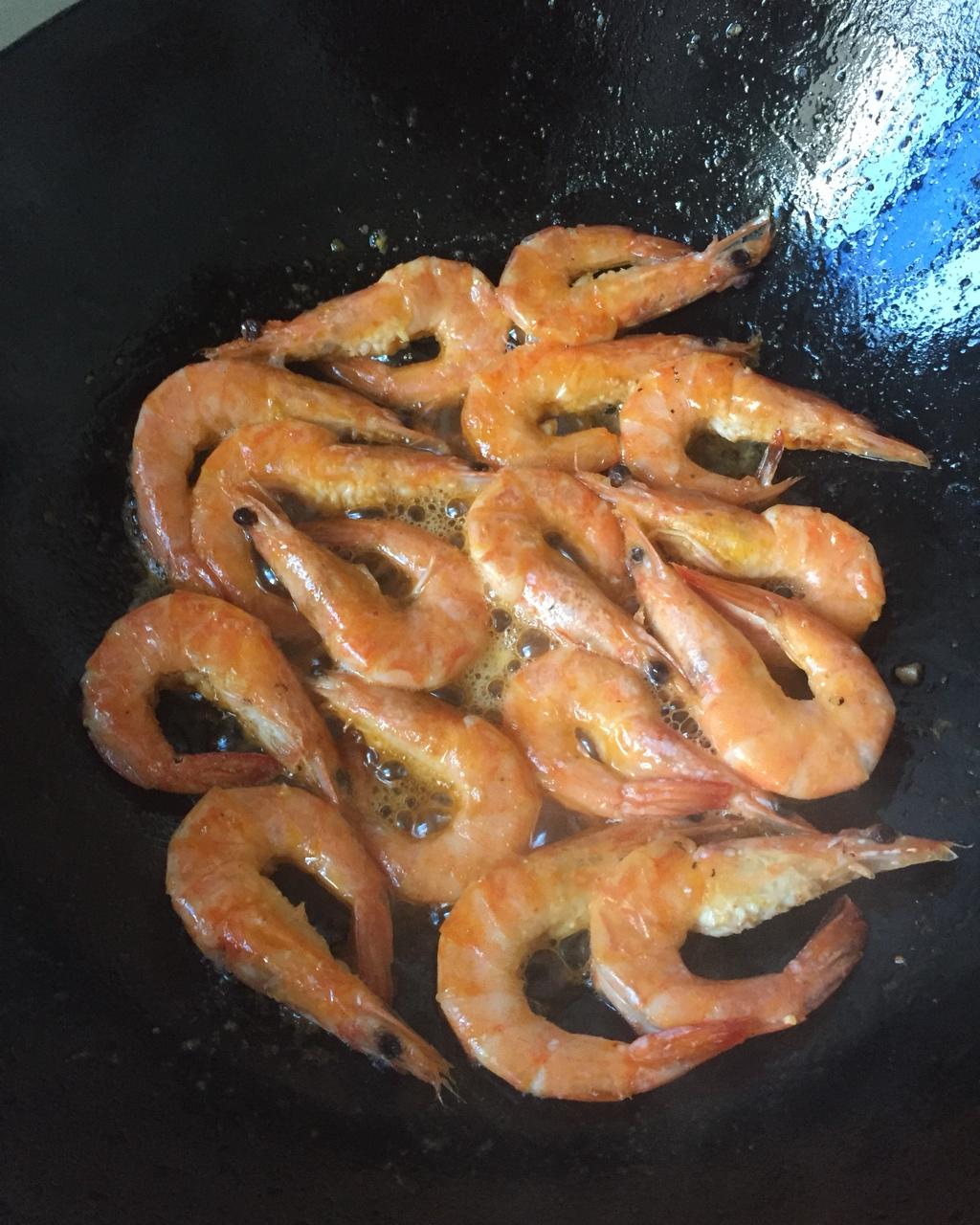 厨师长教你：“油焖大虾”的家常做法