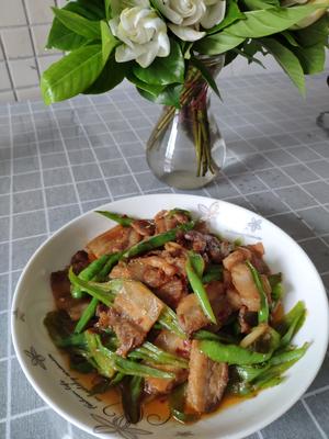 夏季家常川菜青椒回锅的做法 步骤9
