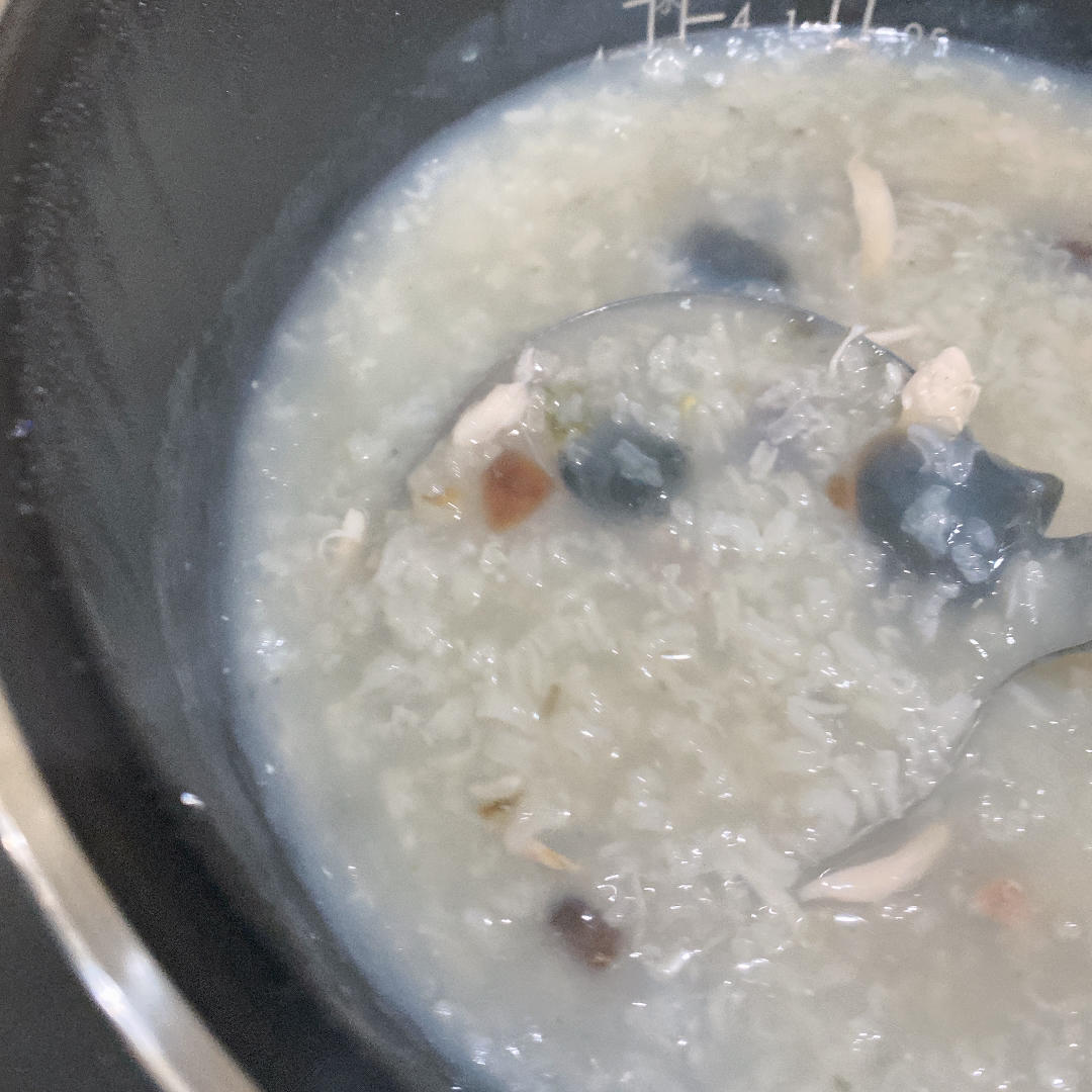 皮蛋鸡丝粥