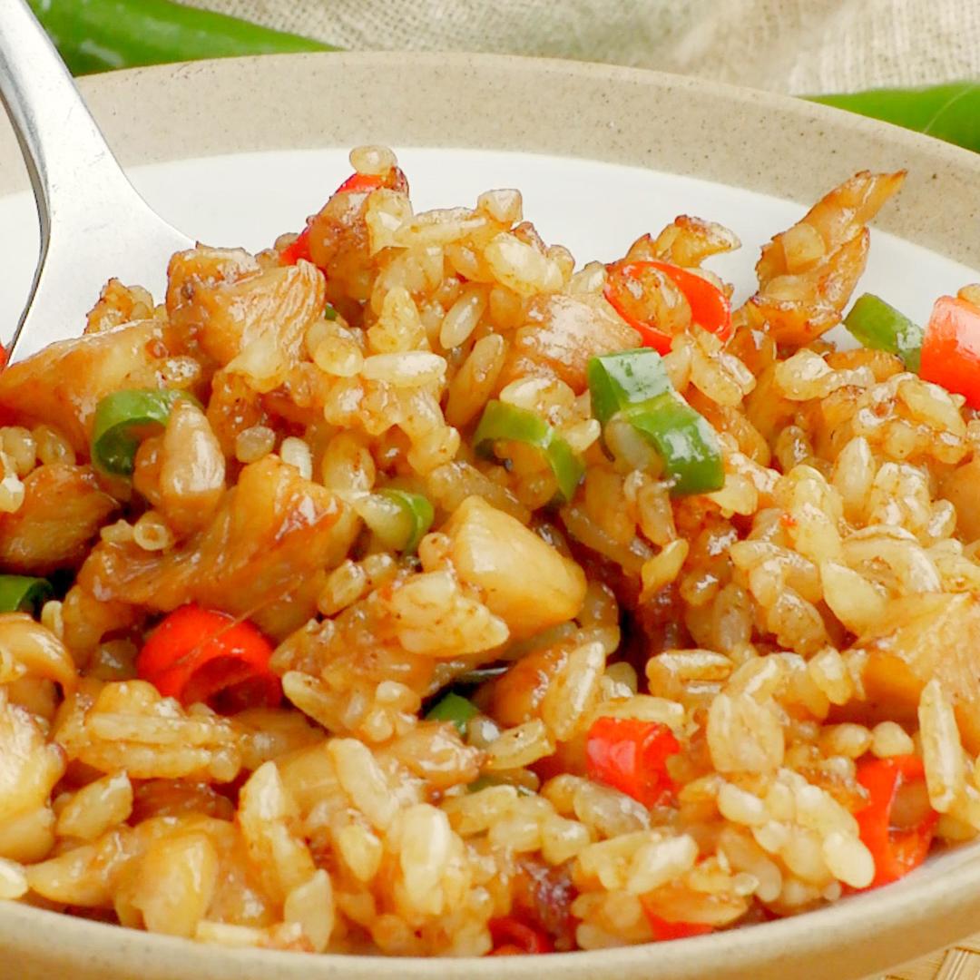 双椒鸡肉炒饭