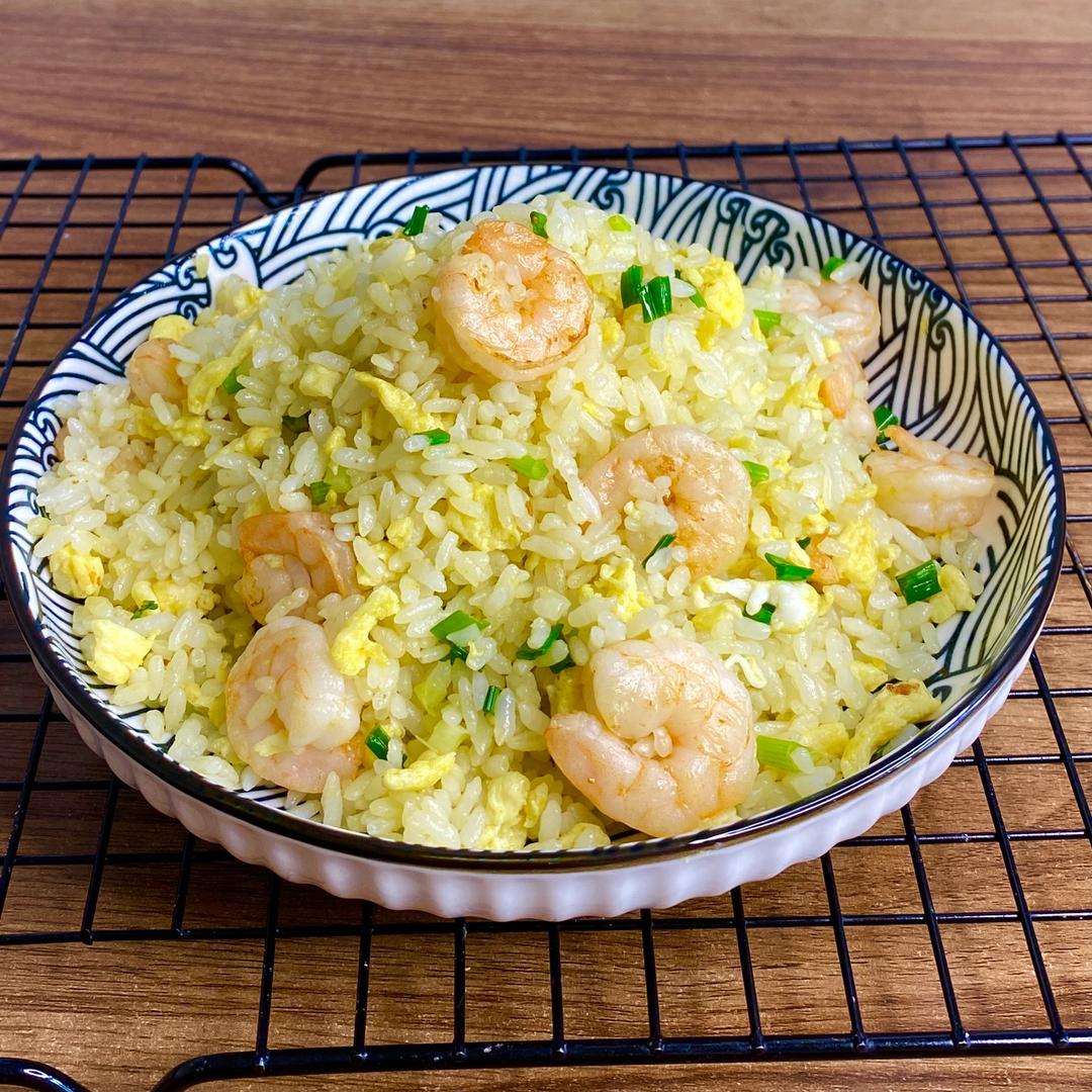 虾仁蛋炒饭的做法