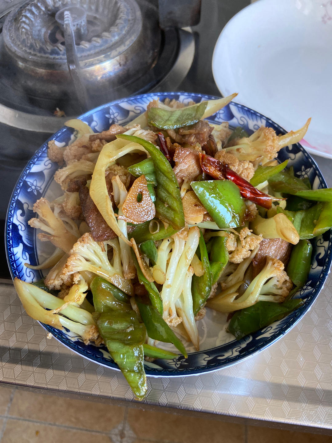 老丁的私房菜-干锅花菜