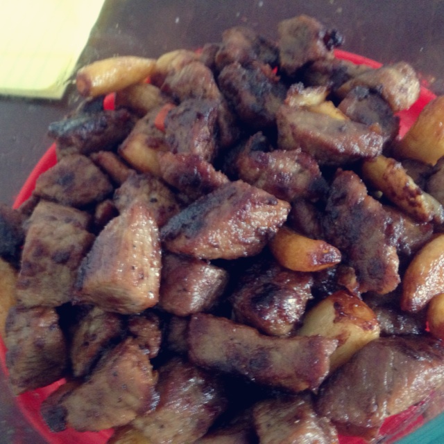 黑蒜子牛肉粒