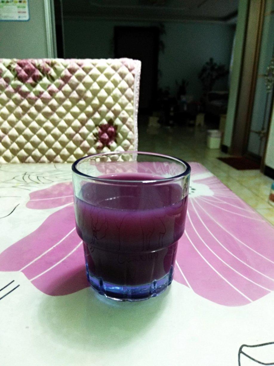 苑苑22做的紫甘蓝汁