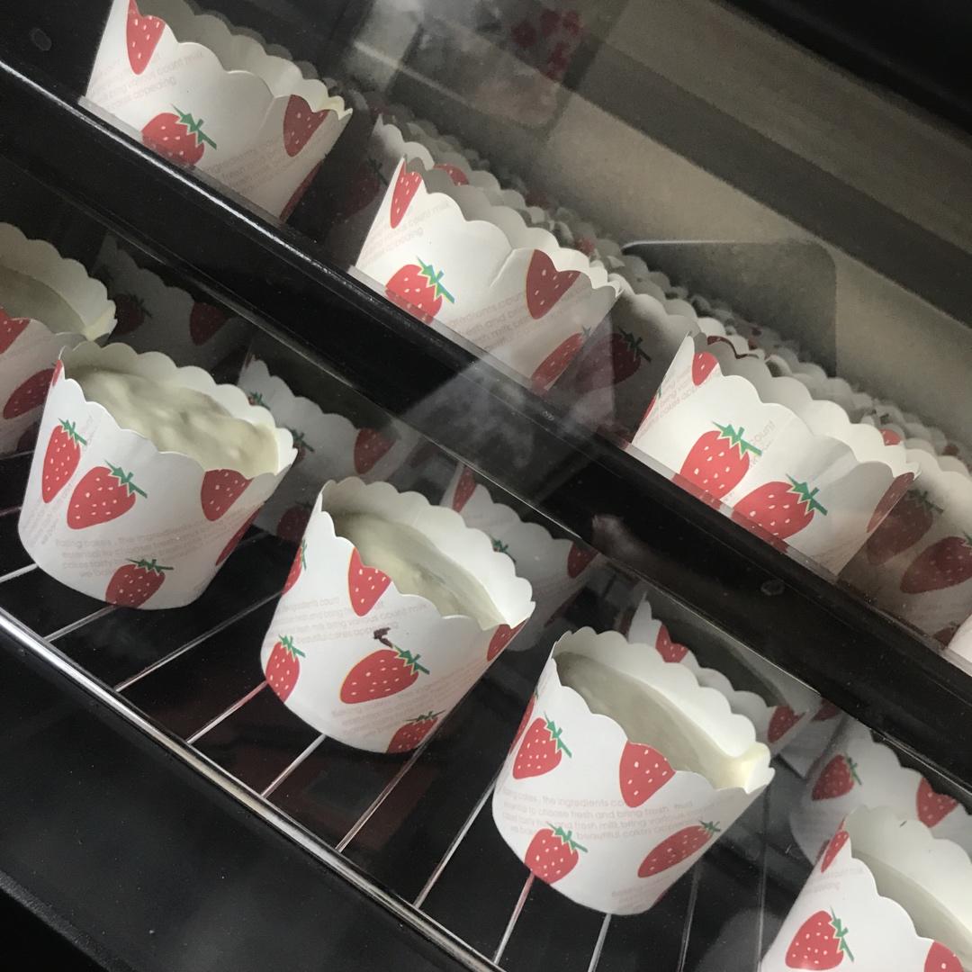 软绵绵戚风纸杯蛋糕