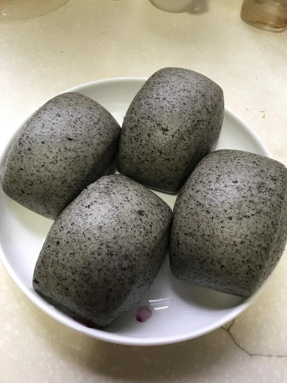 奶香黑芝麻刀切馒头