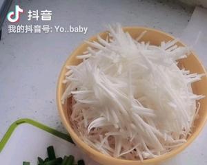 下饭浦城菜炒芋头母丝的做法 步骤2