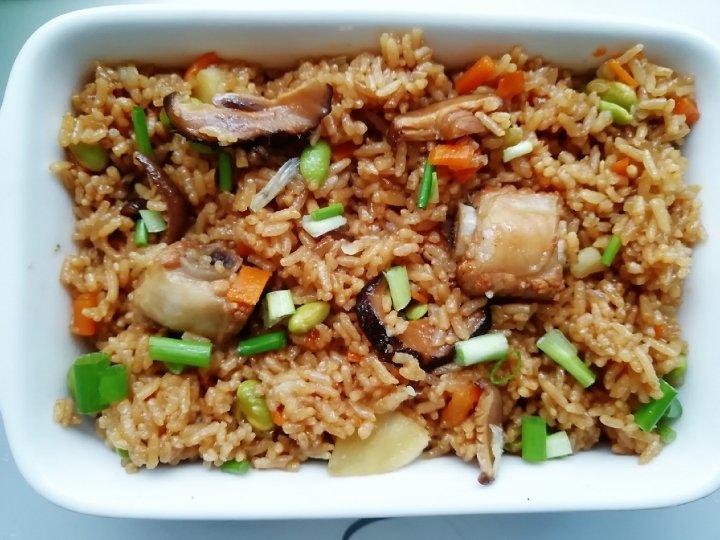 电饭锅版排骨焖饭