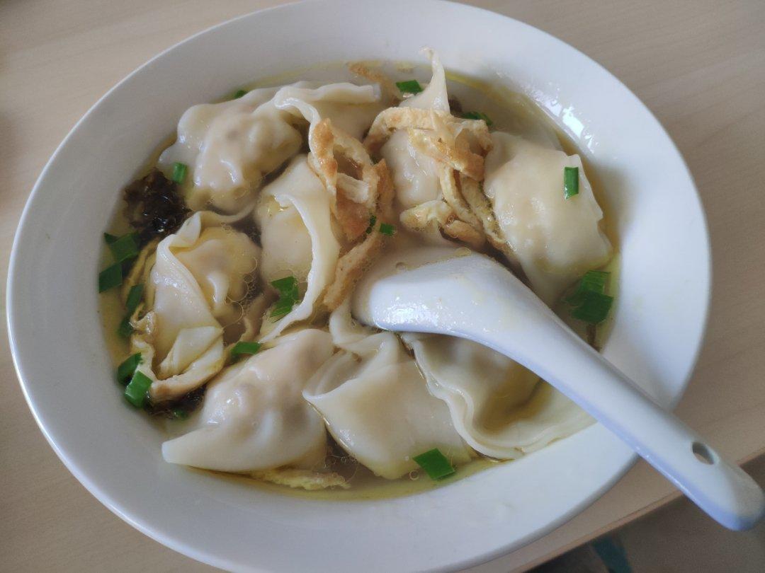 超鲜菌菇鸡肉大馄饨