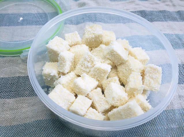 椰蓉牛奶小方