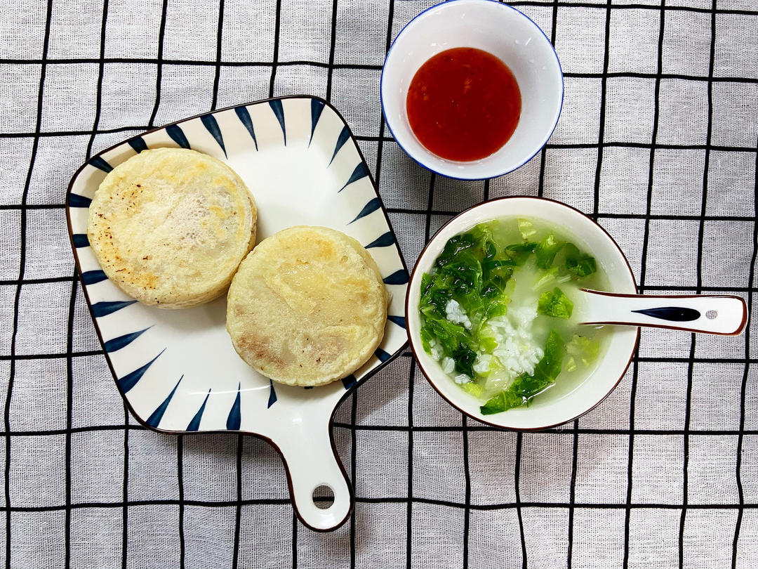 早餐霸王~沉甸甸鸡蛋汉堡