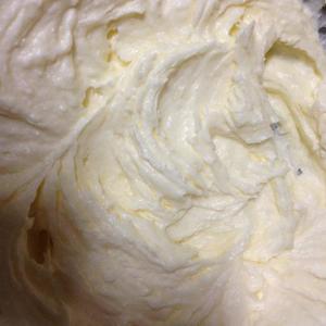 奶油奶酪蛋白曲奇～奶味十足好味道的做法 步骤1