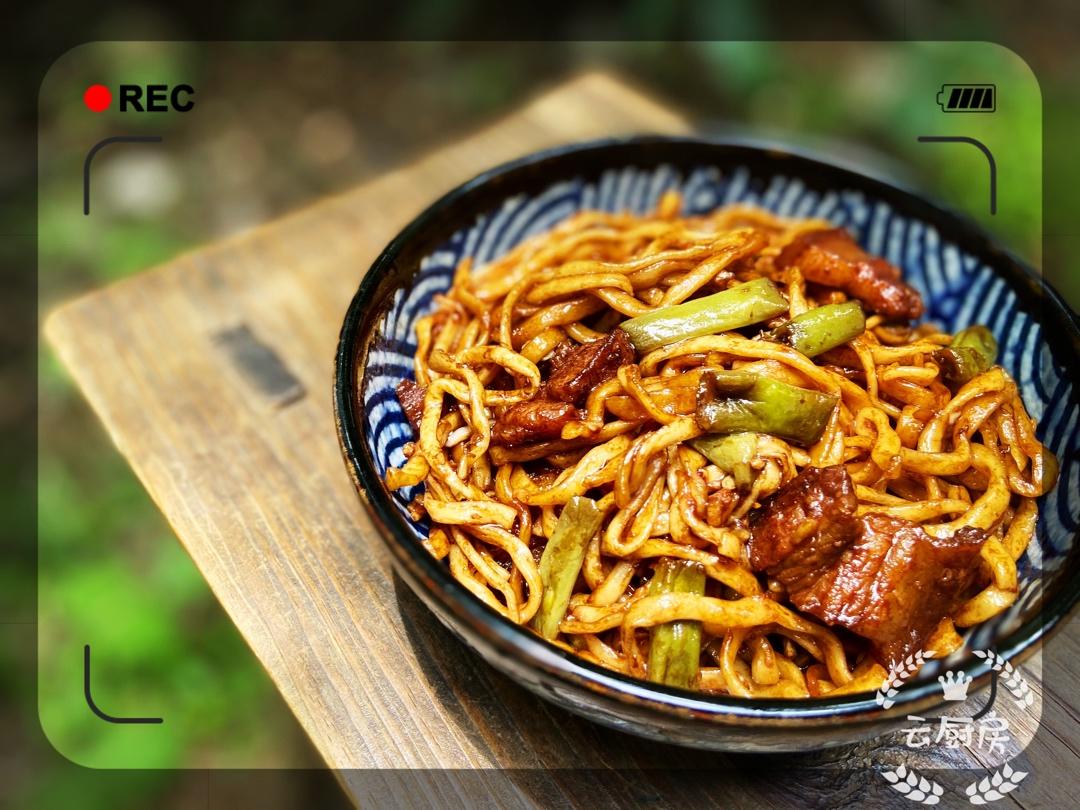 芸豆焖面（附万能的腌肉不老的办法）