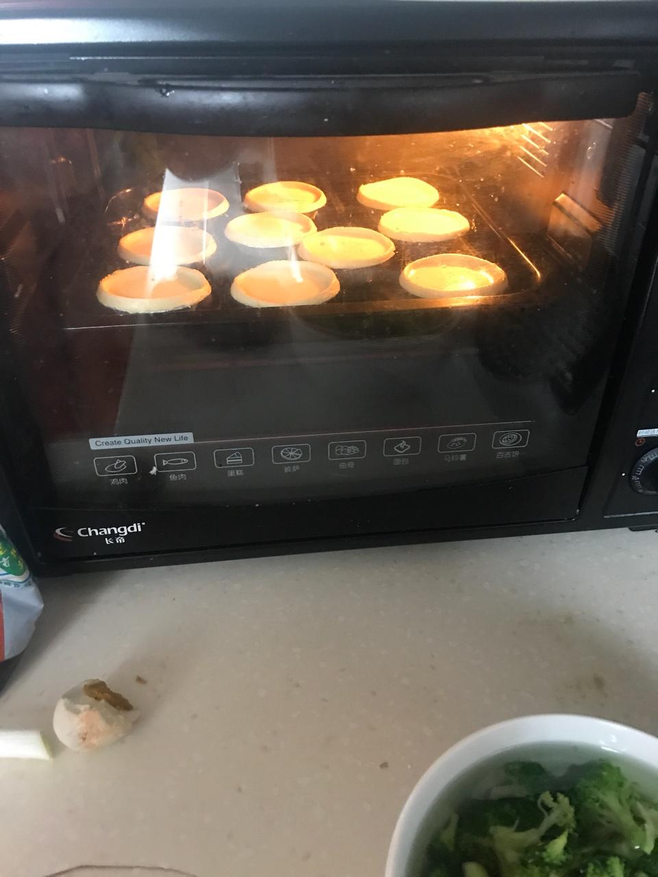 超完美味道超正的蛋挞配方，比KFC的还要嫩还要香~做过最好吃的蛋挞配方