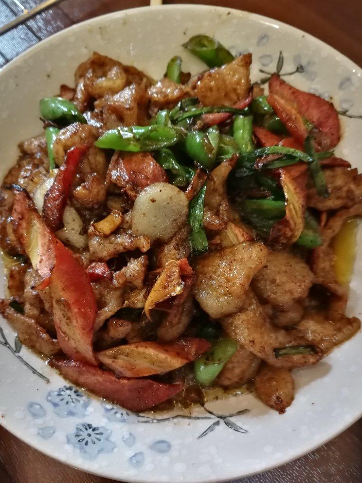 酱爆肉片