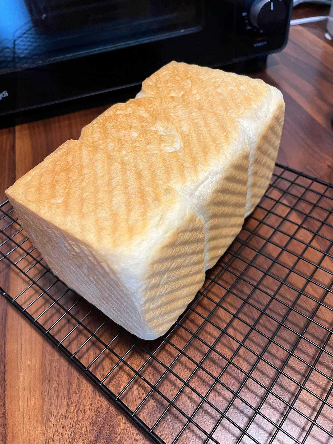 软到拿不起来的生吐司