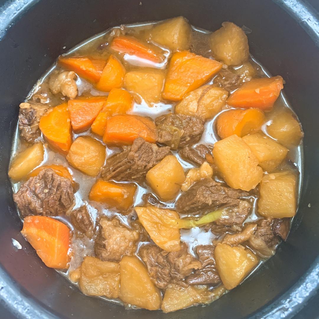 堂妈的土豆炖牛腩