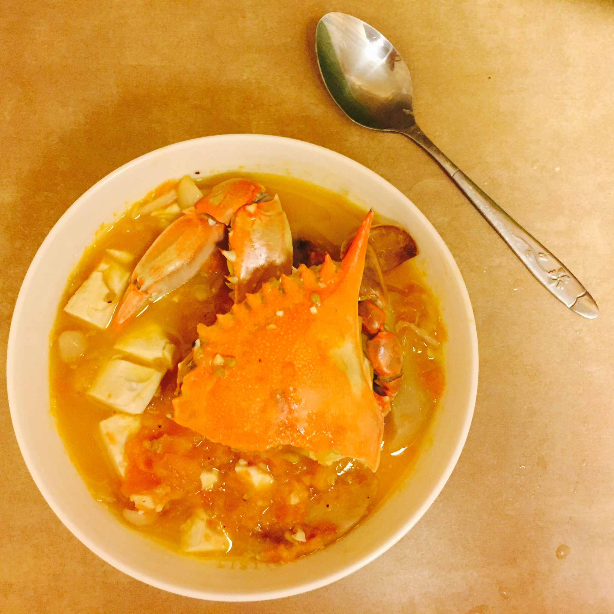蕃茄梭子蟹豆腐煲