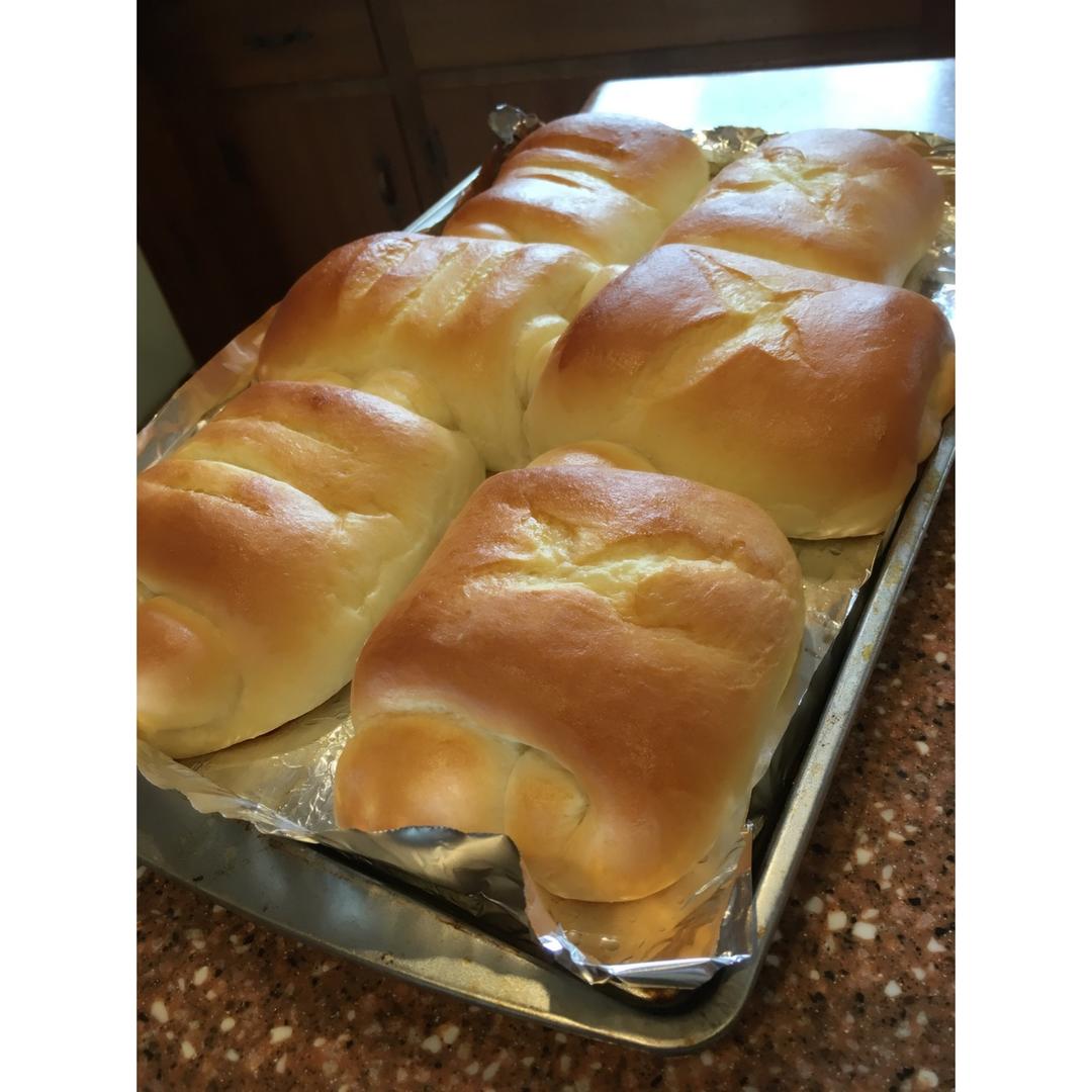 软到不知所措的牛奶卷