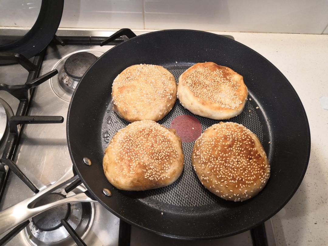 老北京麻酱烧饼 酥香可口 层次分明 附细节视频详解