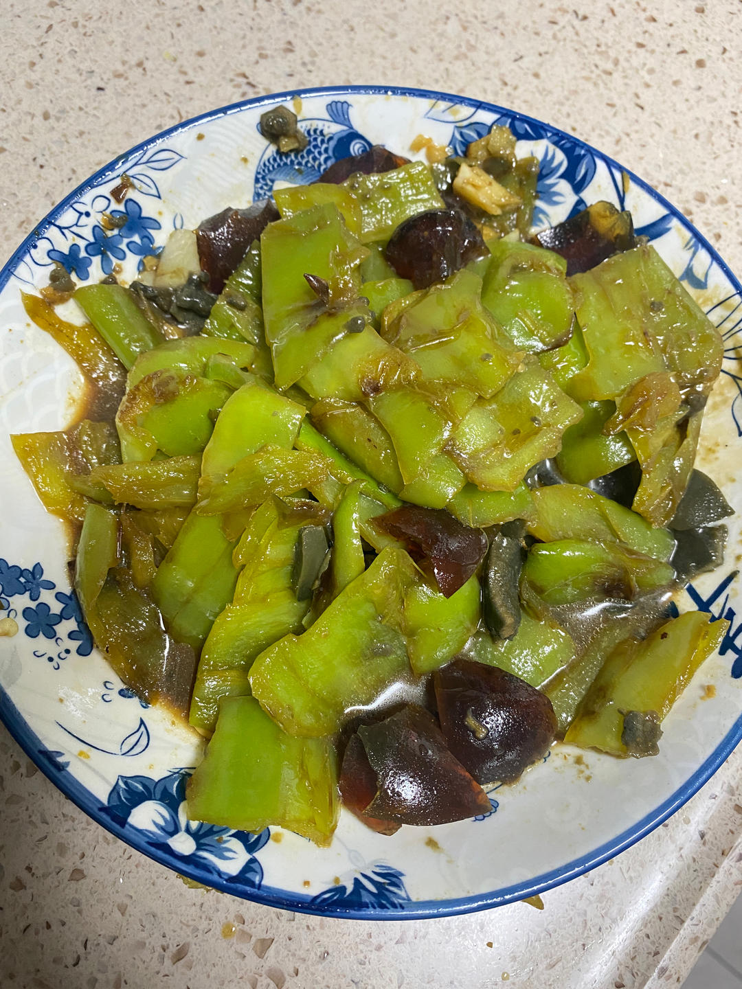 擂椒皮蛋