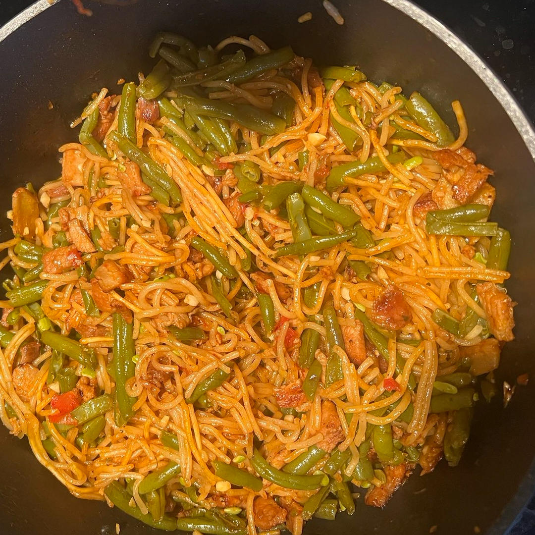 五花肉豆角焖面