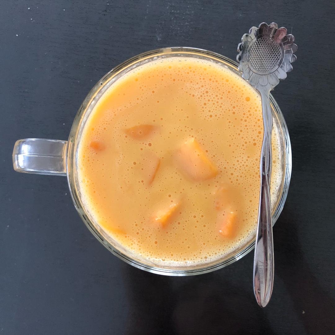 芒果奶昔（甜品）