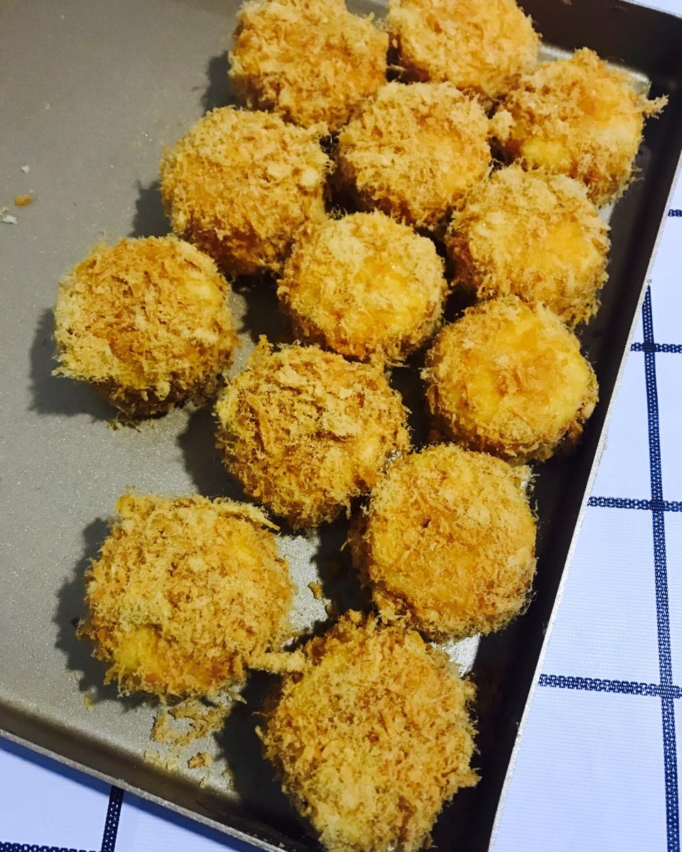 肉松小贝