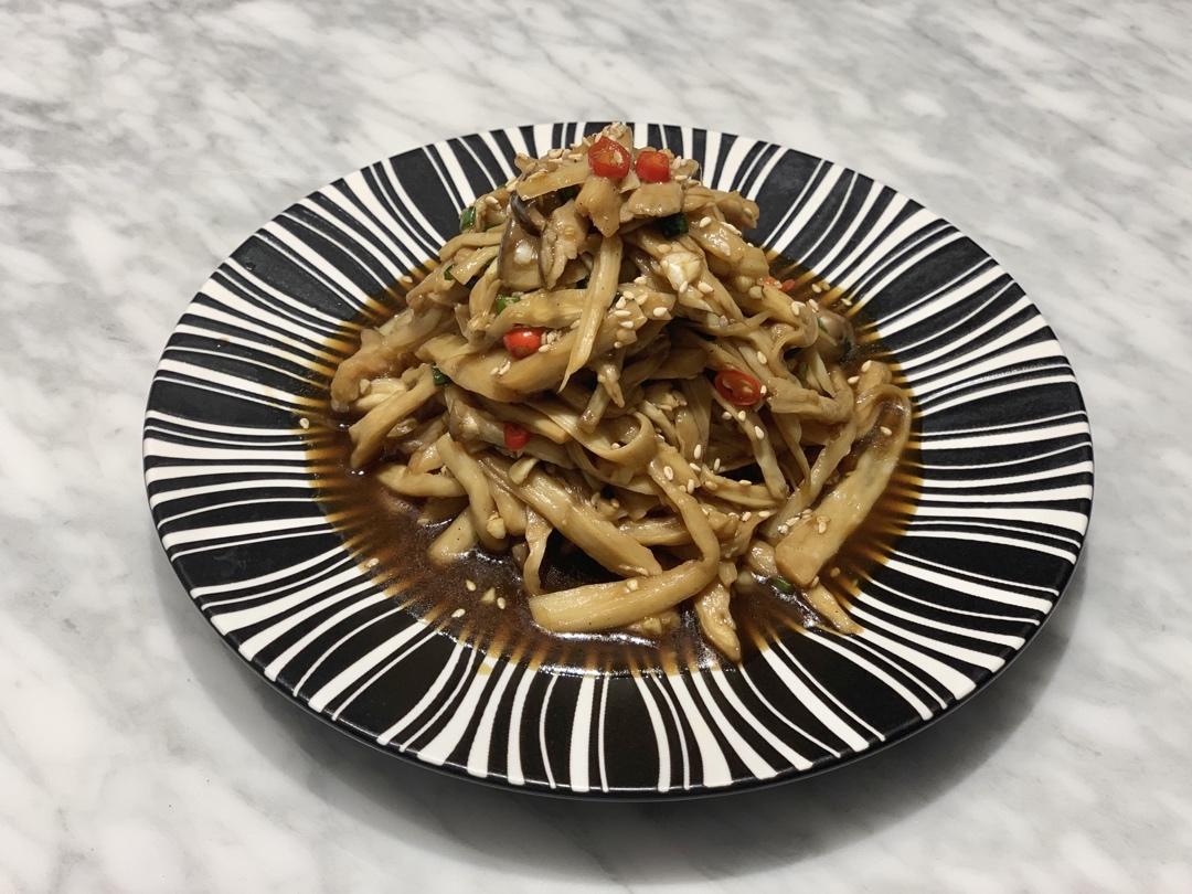凉拌手撕杏鲍菇 | 配方和做法