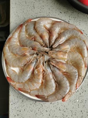 水煮虾的做法 步骤1