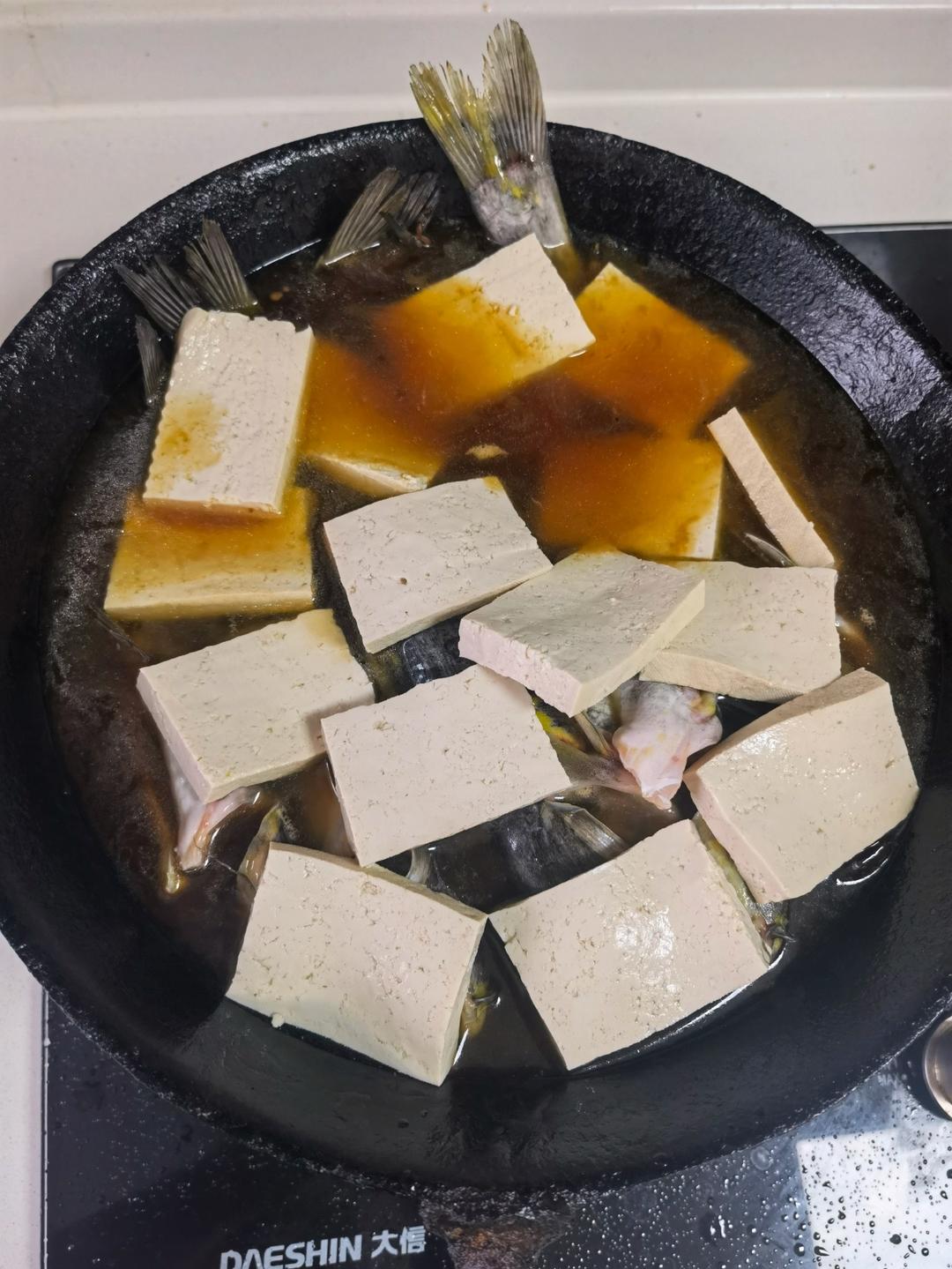 铁锅炖嘎鱼