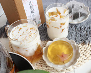 吉野樱花茶冻撞奶 樱花的季节的做法 步骤4