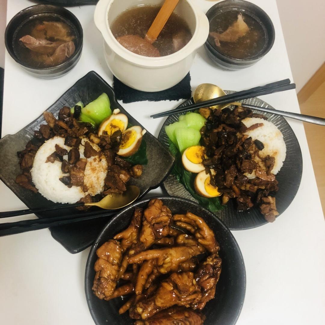 【卤肉饭】