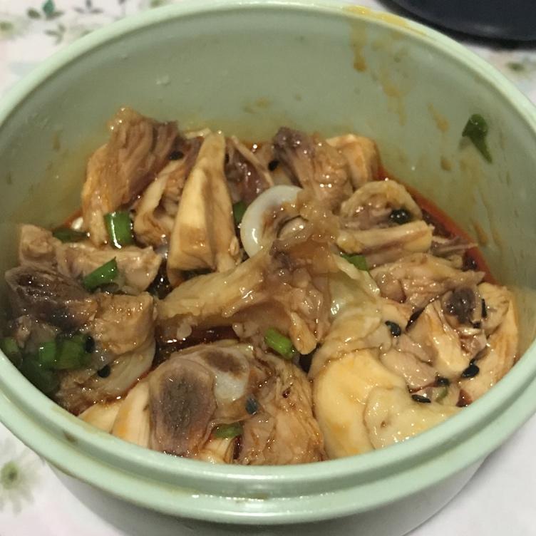 口水鸡腿