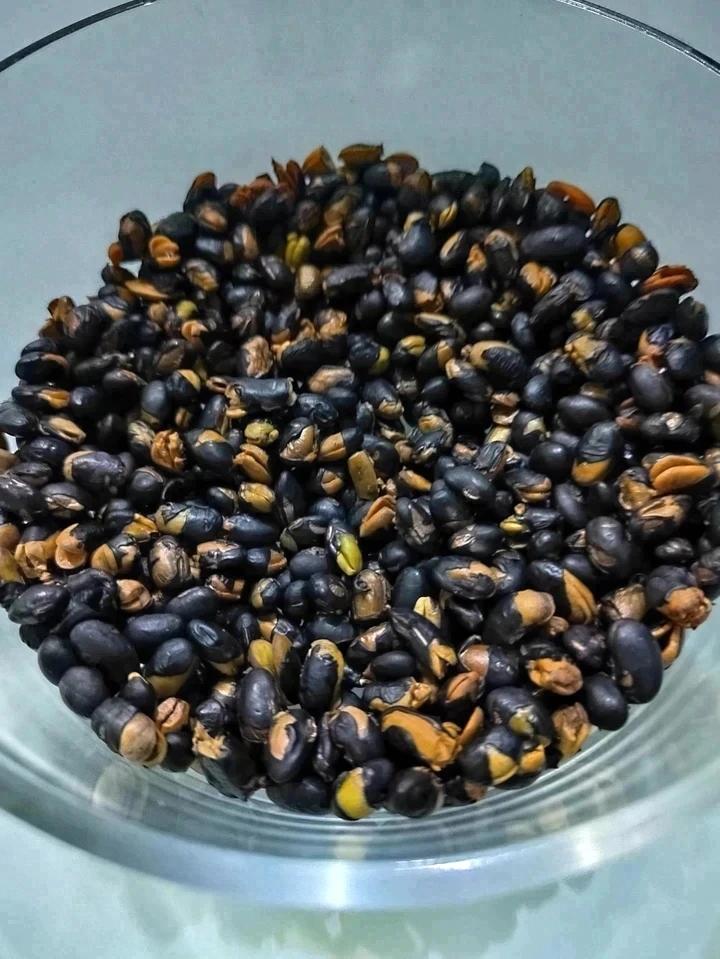 炒黑豆零食（调经备孕）