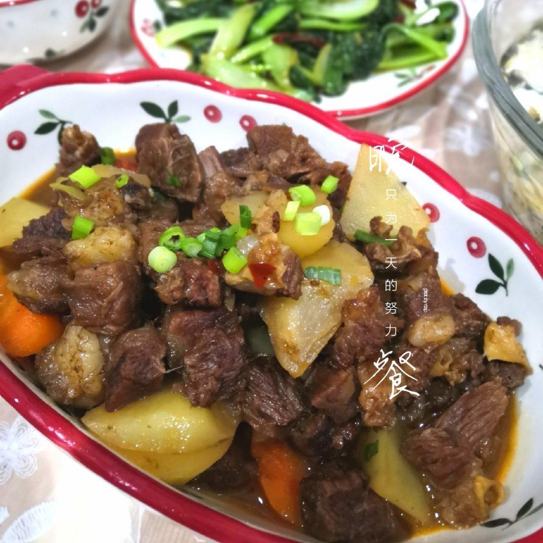 川菜家常做法红烧牛肉