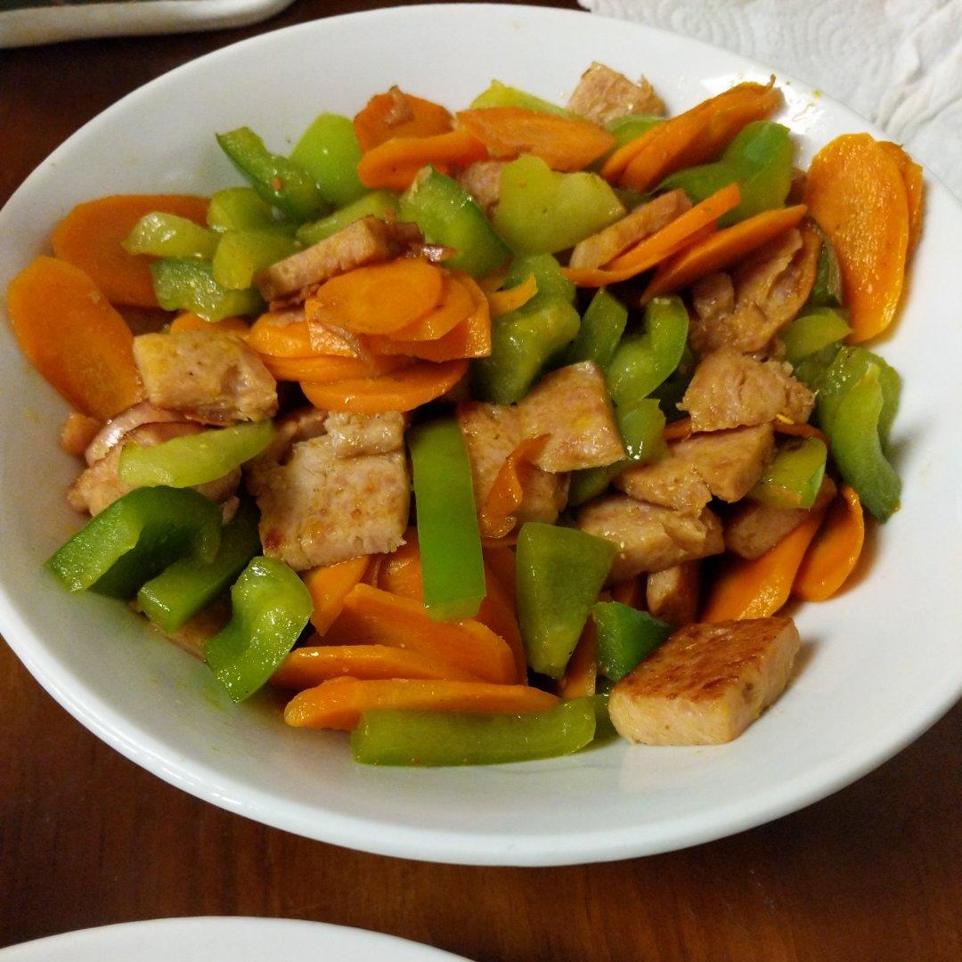 幸福感飙升的炒午餐肉