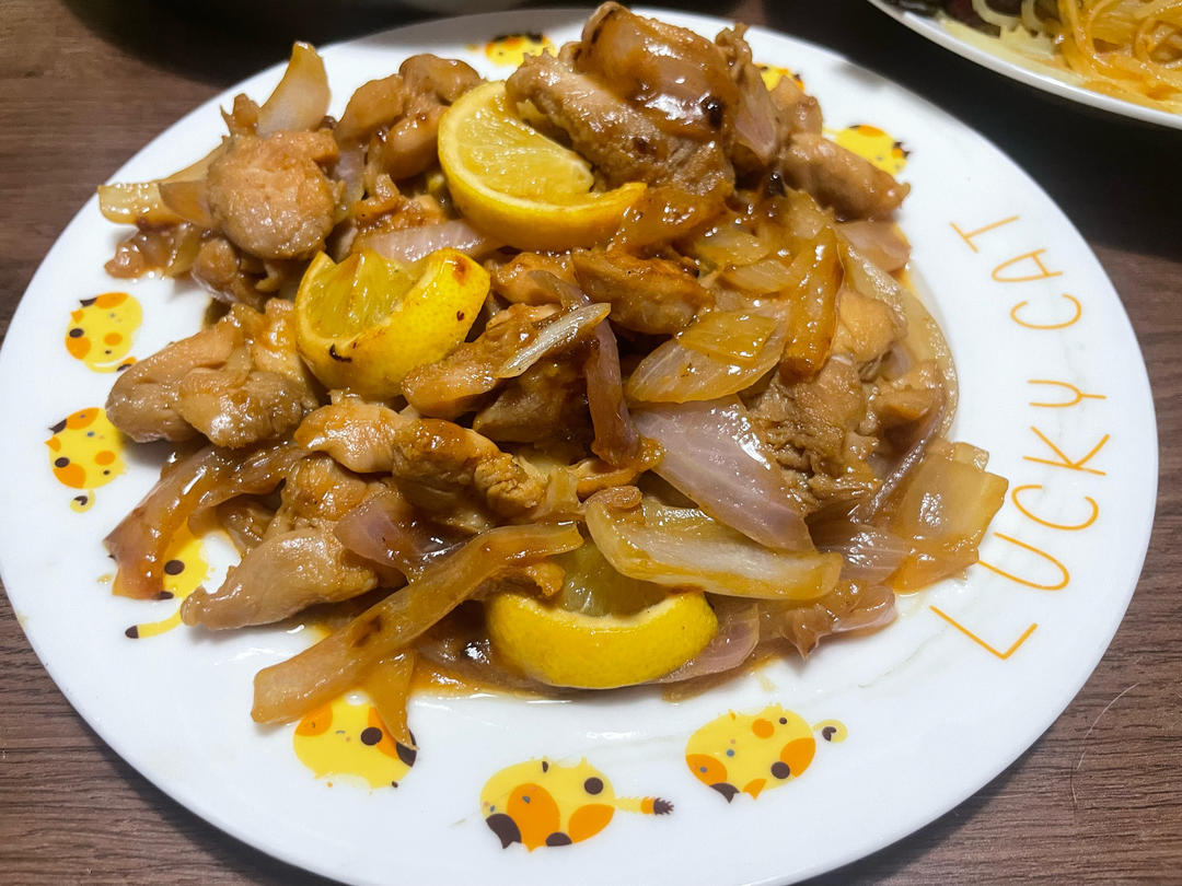 香煎柠檬鸡腿肉