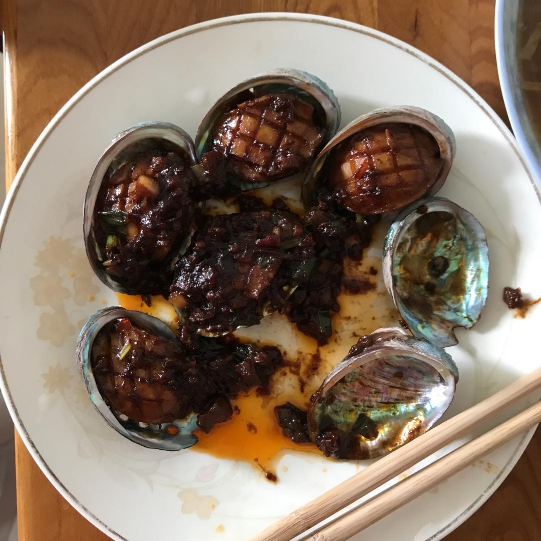 红烧鲍鱼