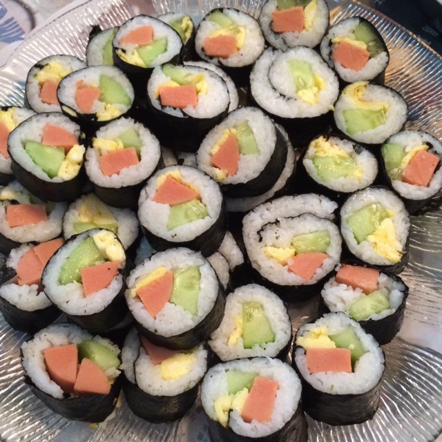 紫菜卷寿司