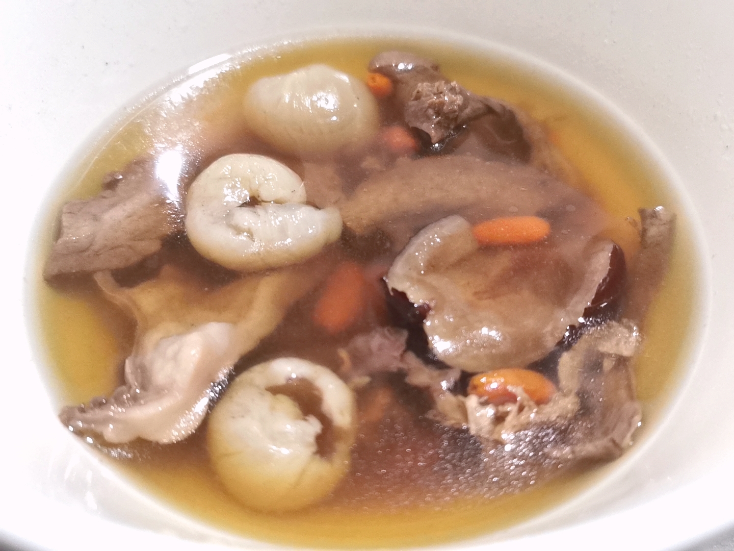 桂圆枸杞猪心汤的做法