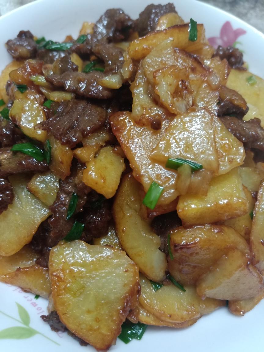 土豆炒牛肉