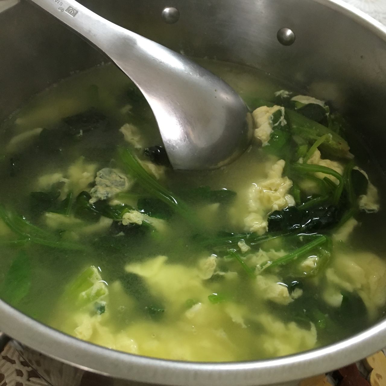 菠菜鸡蛋汤