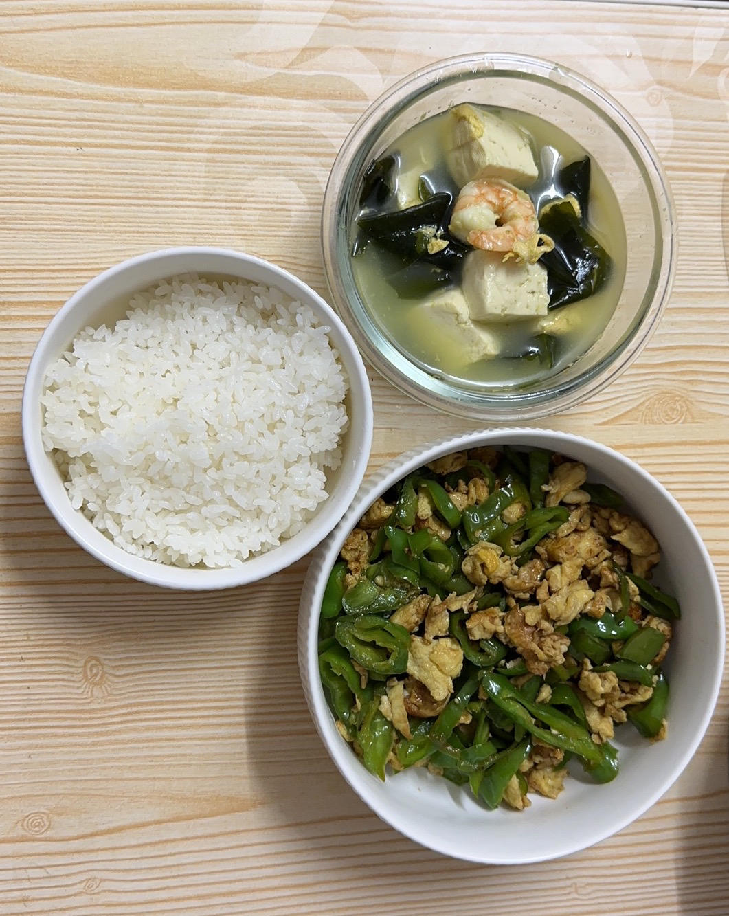 孩子增高汤 | 虾仁豆腐裙带菜汤