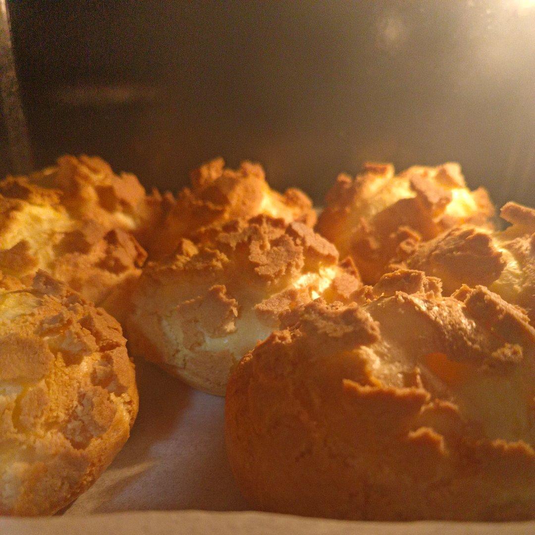 十分美味的酥皮泡芙