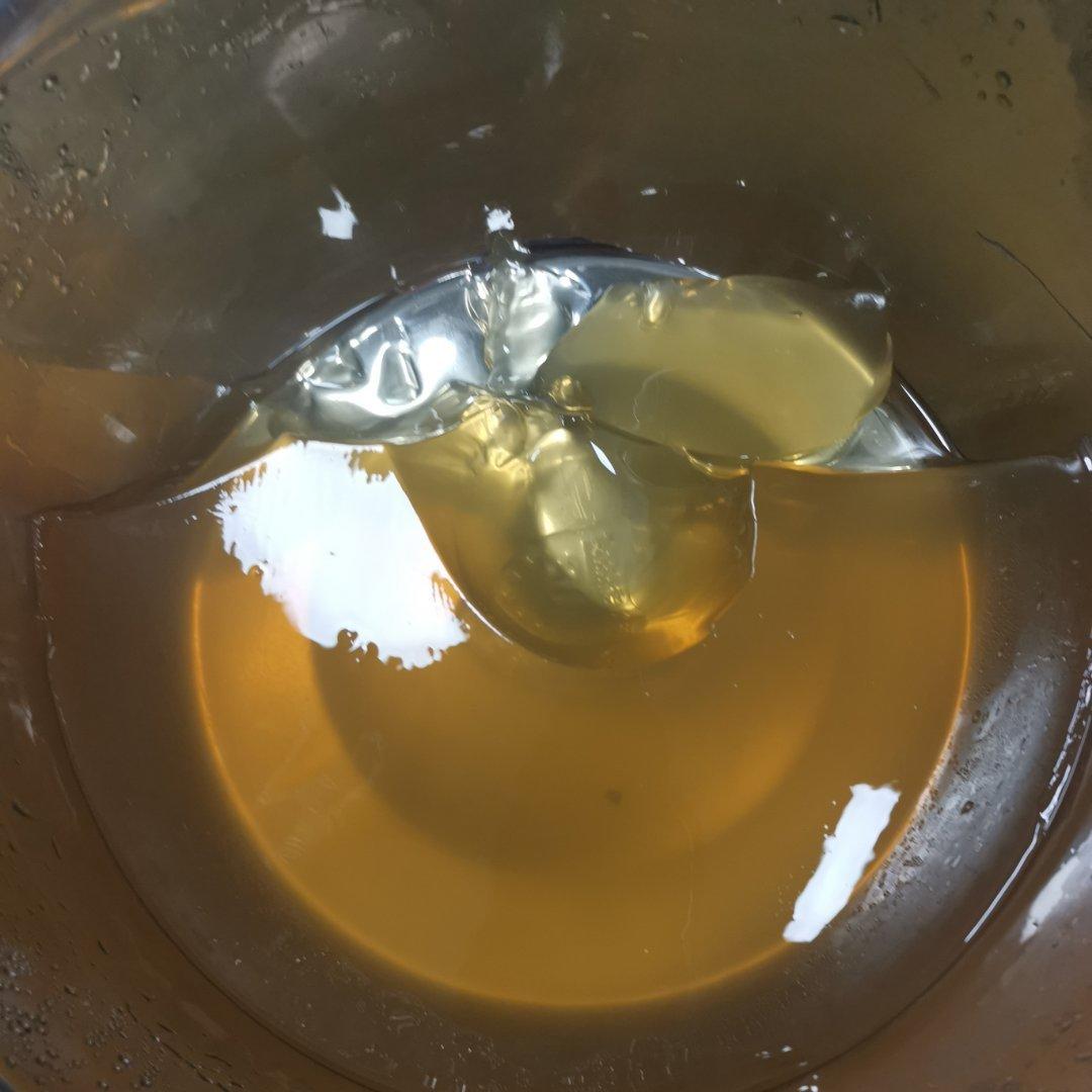 海底椰茅根雪梨菊花膏